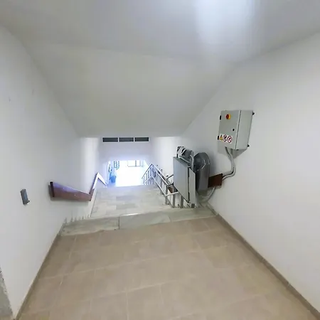 Mercedes - Playa Torremolinos