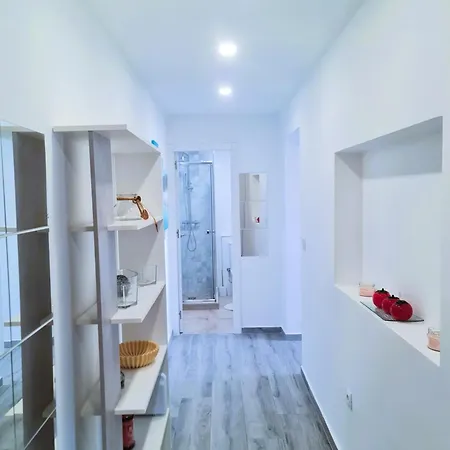 Mercedes - Playa Torremolinos