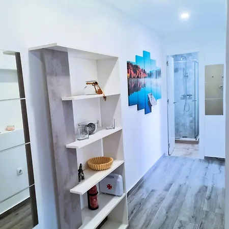 Mercedes - Playa * Torremolinos