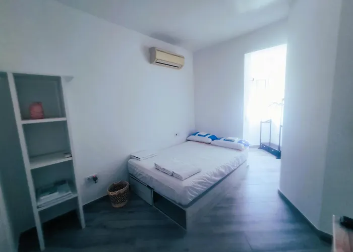 Mercedes - Playa * Torremolinos