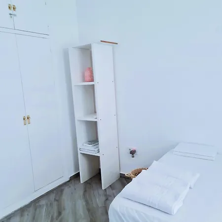 Mercedes - Playa Apartment Torremolinos